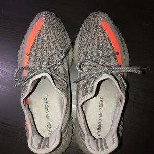 Yeezy 350 V2 Beluga